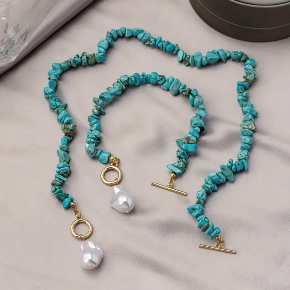 Turquoise and Gold Jewelry Set with Pearl Accents - Picture 2 of 9